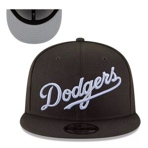 Los Angeles Dodgers Script Logo 9FIFTY Adjustable Snap Back New Era Cap